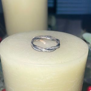 Pandora sterling silver twist ring size 8